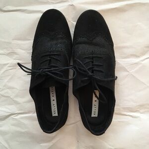 Kelly & Katie Women's Oxford Tennis Shoes Black White Size 9.5